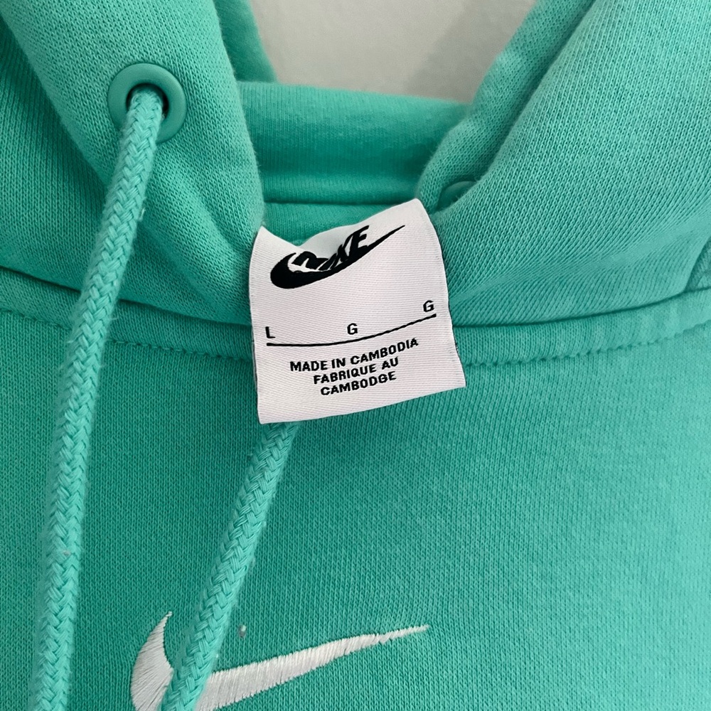NIKE Women’s Sportswear Hoodie
